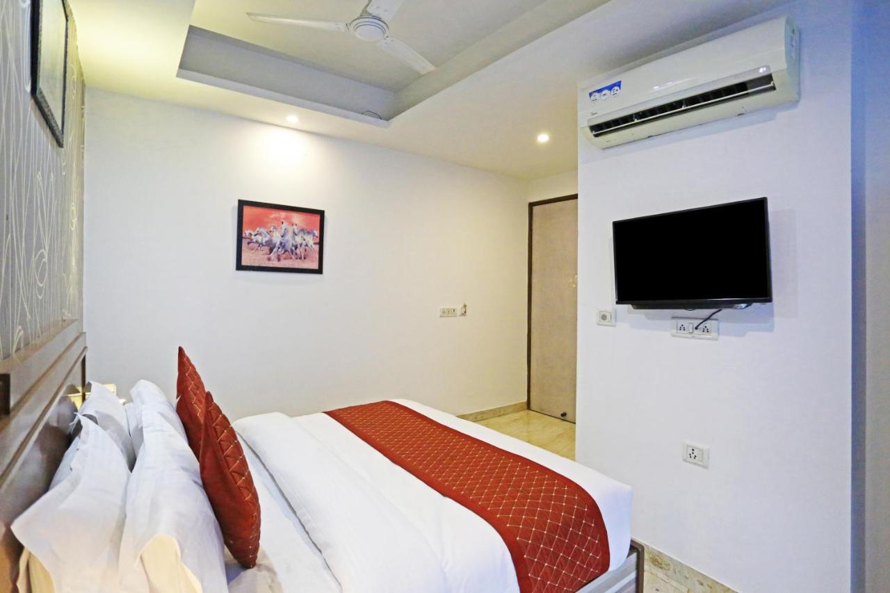 Hotel The Best Near Delhi Airport New Delhi Exterior photo