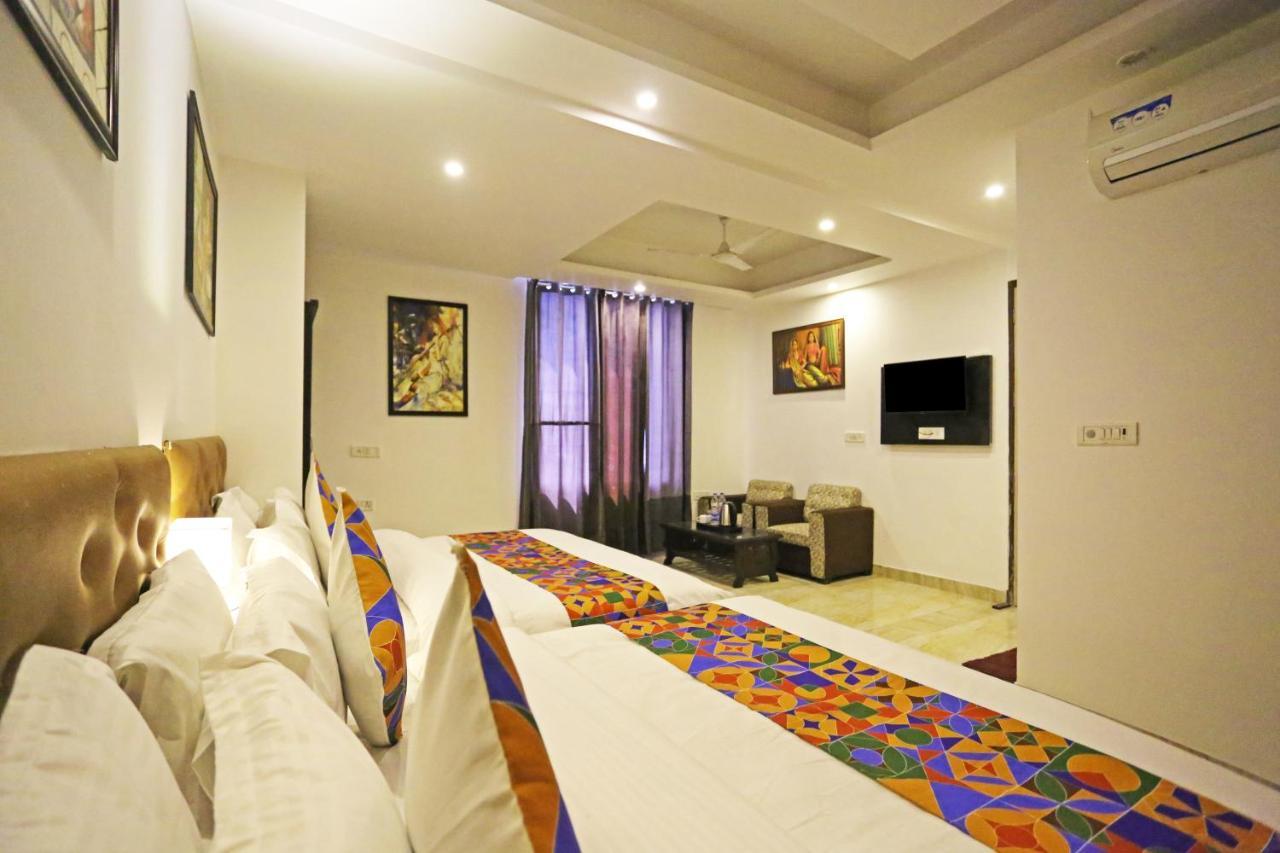Hotel The Best Near Delhi Airport New Delhi Exterior photo